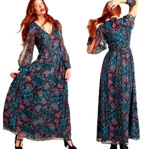 ModCloth Floral Metallic Maxi Dress